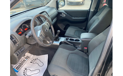 Nissan Navara 2.5 dci 190kc. - автомобили, коли, обяви за нови и употребявани 9