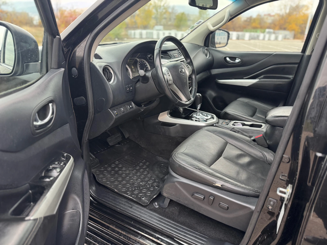 Nissan Navara NP300-AUTO-NAVI-360 -с ДДС - автомобили, коли, обяви за нови и употребявани 10