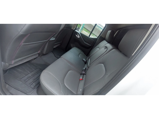 Nissan Navara 3.0 v6 Full  4x4 automat - автомобили, коли, обяви за нови и употребявани 11