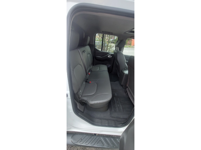 Nissan Navara 3.0 v6 Full  4x4 automat - автомобили, коли, обяви за нови и употребявани 13