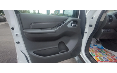 Nissan Navara 3.0 v6 Full  4x4 automat - автомобили, коли, обяви за нови и употребявани 8