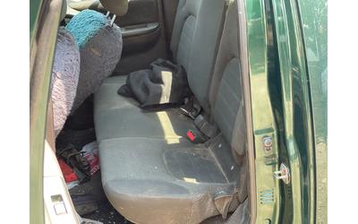 Nissan Navara 2.5DCi 190кс на части - автомобили, коли, обяви за нови и употребявани 6