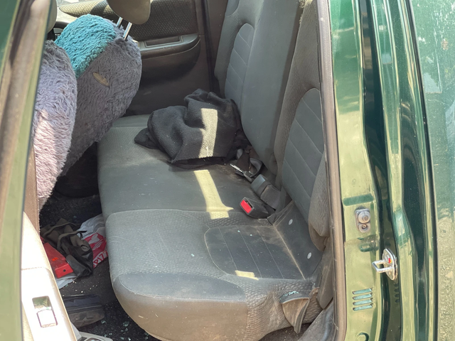 Nissan Navara 2.5DCi 190кс на части - автомобили, коли, обяви за нови и употребявани 6