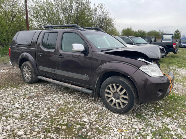 Nissan Navara 3.0DCi V6 на части - автомобили, коли, обяви за нови и употребявани 0