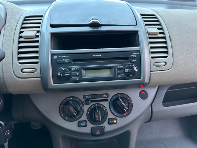 Nissan Note 1.4i - автомобили, коли, обяви за нови и употребявани 12