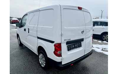nissan-nv-200 - 2