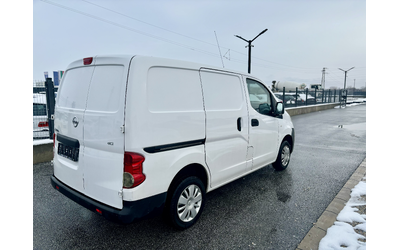 nissan-nv-200 - 3