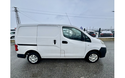nissan-nv-200 - 4