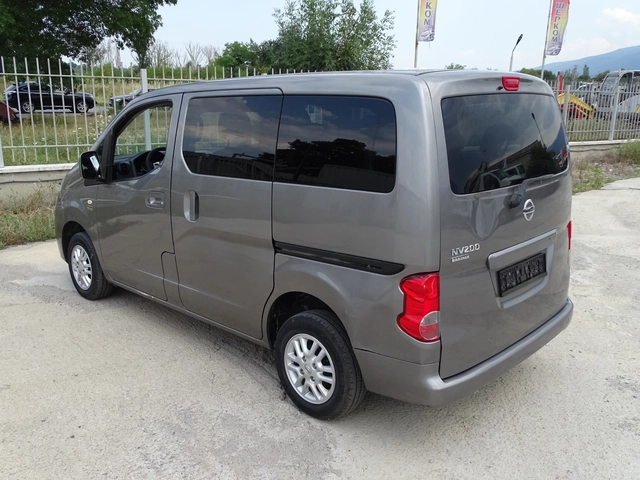 Nissan NV200 Пътнически- 7 местен - автомобили, коли, обяви за нови и употребявани 3