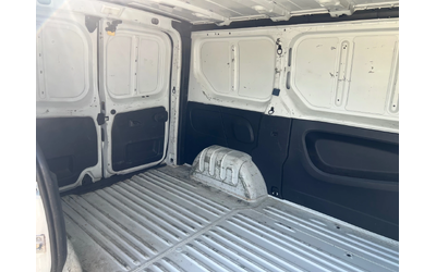 Nissan NV300 1.6 DCI - автомобили, коли, обяви за нови и употребявани 15