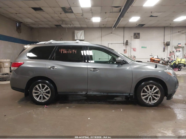 Nissan Pathfinder 3.5L V-6 DOHC, VVT, 260HP 4X4 Drive - автомобили, коли, обяви за нови и употребявани 12