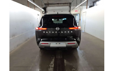 nissan-pathfinder - 4