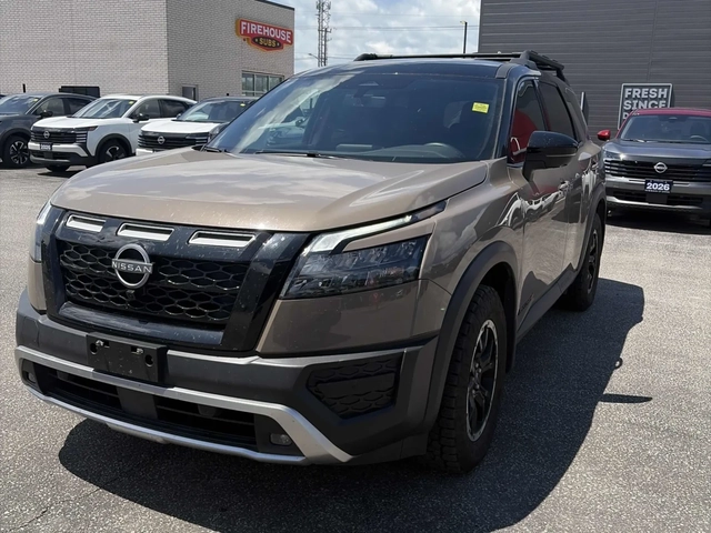 Nissan Pathfinder 4WD * CARFAX * АВТО КРЕДИТ * - автомобили, коли, обяви за нови и употребявани 0