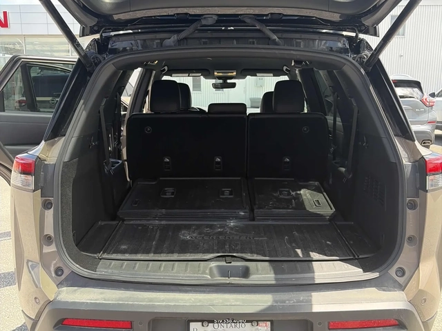Nissan Pathfinder 4WD * CARFAX * АВТО КРЕДИТ * - автомобили, коли, обяви за нови и употребявани 5