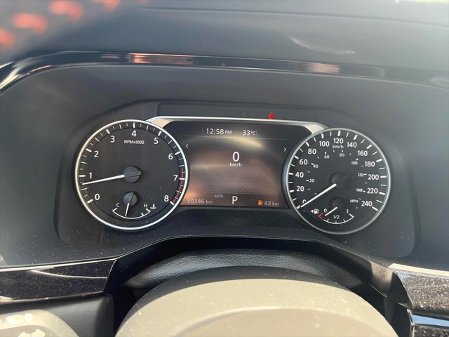 Nissan Pathfinder 4WD * CARFAX * АВТО КРЕДИТ * - автомобили, коли, обяви за нови и употребявани 9