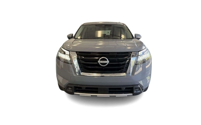 nissan-pathfinder - 1