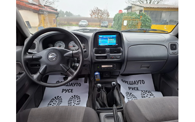 Nissan Pickup 2.5D 4x4 - автомобили, коли, обяви за нови и употребявани 7