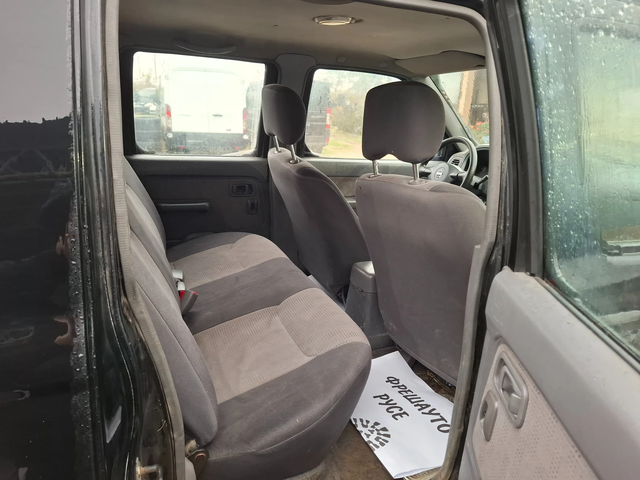 Nissan Pickup 2.5D 4x4 - автомобили, коли, обяви за нови и употребявани 8