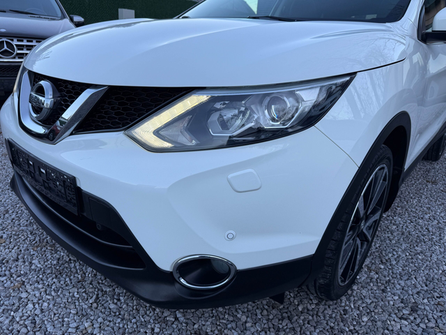 Nissan Qashqai 1.2DIG-T/TEKNA+ /FULL/115hp/2WD - автомобили, коли, обяви за нови и употребявани 32