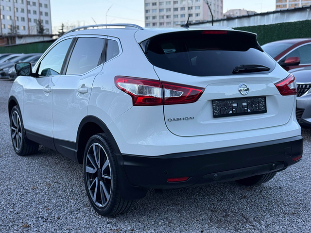 Nissan Qashqai 1.2DIG-T/TEKNA+ /FULL/115hp/2WD - автомобили, коли, обяви за нови и употребявани 5