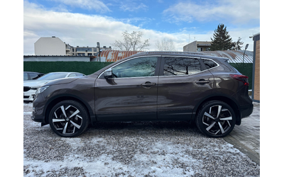 nissan-qashqai-1-2i-automatic-tekna-face - 4