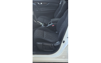 Nissan Qashqai 1.2i *Panorama* - автомобили, коли, обяви за нови и употребявани 15