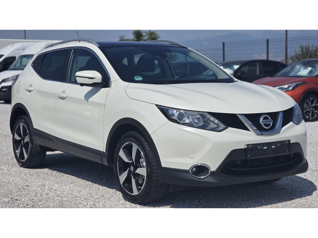 Nissan Qashqai 1.2i *Panorama* - автомобили, коли, обяви за нови и употребявани 2