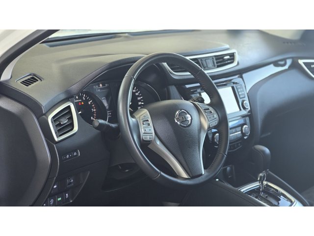 Nissan Qashqai 1.2i *Panorama* - автомобили, коли, обяви за нови и употребявани 7