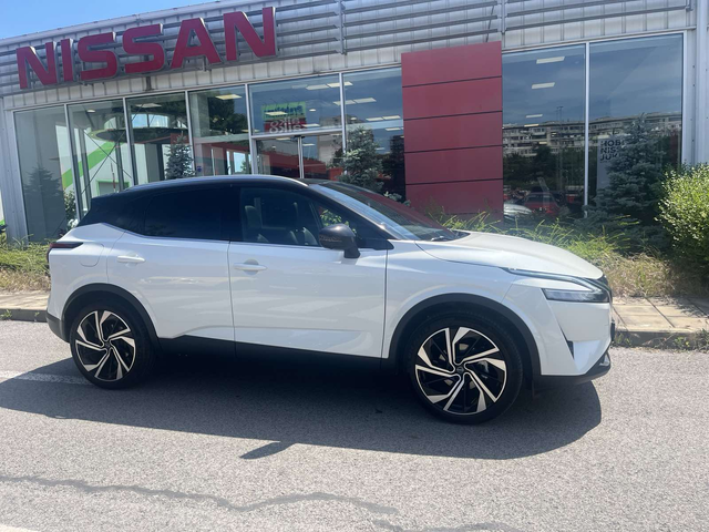 NISSAN Qashqai 1.3 DDT Tekna Plus A/T 4x2 - автомобили, коли, обяви за нови и употребявани 5