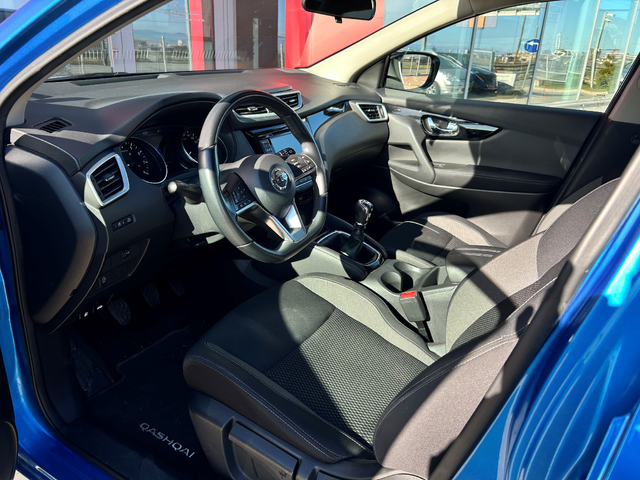 Nissan Qashqai 1.3 DIG-T Acenta M/T КАПАРИРАН - автомобили, коли, обяви за нови и употребявани 3
