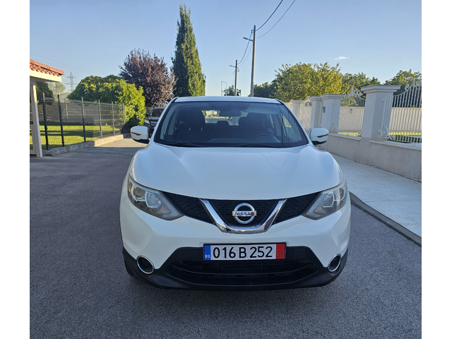 Nissan Qashqai 1.5 - автомобили, коли, обяви за нови и употребявани 0