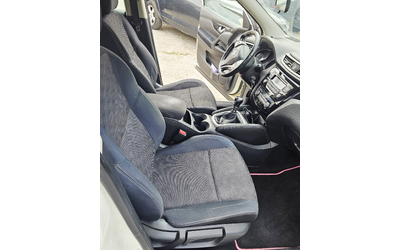 Nissan Qashqai 1.5 - автомобили, коли, обяви за нови и употребявани 9