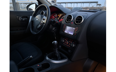 Nissan Qashqai 1.5D* 2011г.* 4Х4* 187.000КМ* НОВА* Ръчка* Теглич - автомобили, коли, обяви за нови и употребявани 12