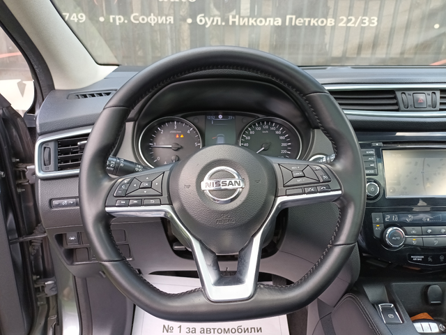 Nissan Qashqai 1.6DCI/АВТОМАТ/ПАНОРАМА - автомобили, коли, обяви за нови и употребявани 11