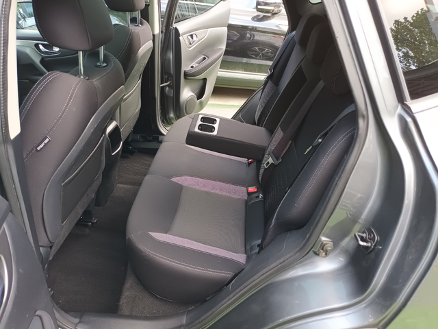 Nissan Qashqai 1.6DCI/АВТОМАТ/ПАНОРАМА - автомобили, коли, обяви за нови и употребявани 9