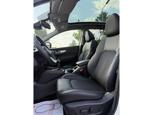 Nissan Qashqai 1.6DCI* FACELIFT* FULL* - автомобили, коли, обяви за нови и употребявани 10