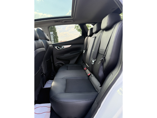 Nissan Qashqai 1.6DCI* FACELIFT* FULL* - автомобили, коли, обяви за нови и употребявани 12