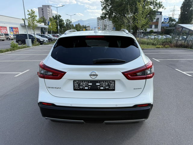 Nissan Qashqai 1.6DCI* FACELIFT* FULL* - автомобили, коли, обяви за нови и употребявани 4