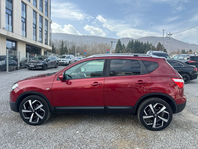 Nissan Qashqai ШВЕЙЦАРИЯ АВТОМАТИК 4х4 - автомобили, коли, обяви за нови и употребявани 5