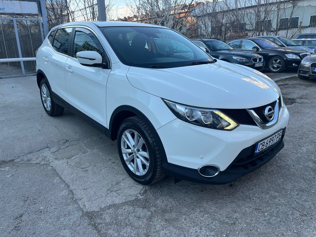 Nissan Qashqai Nissan Qashqai 1.6DCI-AUT-NAVI-CAMERA - автомобили, коли, обяви за нови и употребявани 2