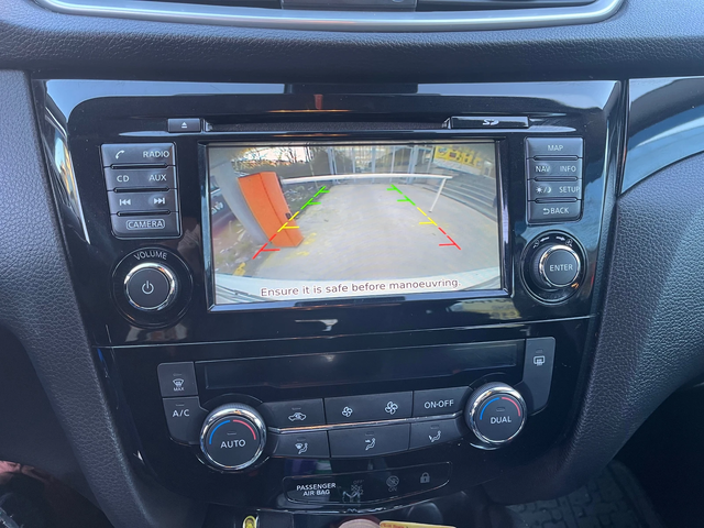 Nissan Qashqai Nissan Qashqai 1.6DCI-AUT-NAVI-CAMERA - автомобили, коли, обяви за нови и употребявани 9