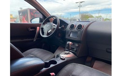 Nissan Qashqai 2.0 DCI-150 к.с. 4х4 - автомобили, коли, обяви за нови и употребявани 13