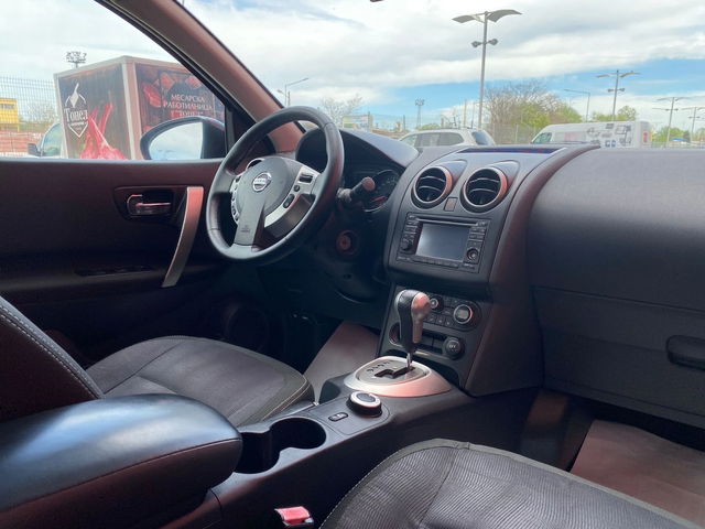 Nissan Qashqai 2.0 DCI-150 к.с. 4х4 - автомобили, коли, обяви за нови и употребявани 13