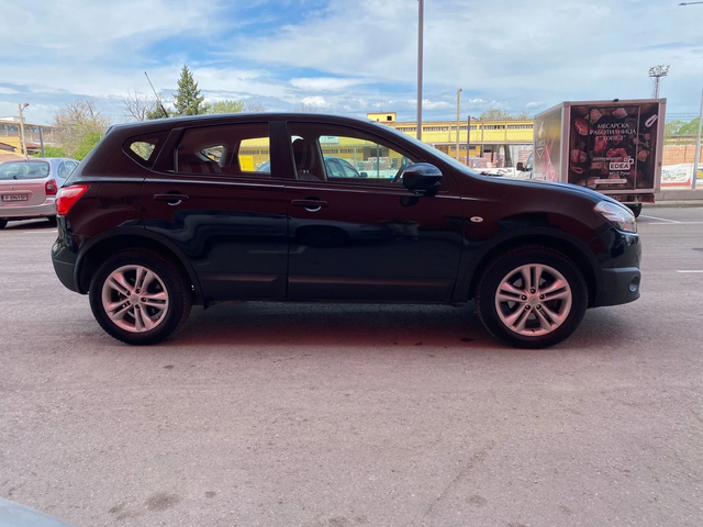 Nissan Qashqai 2.0 DCI-150 к.с. 4х4 - автомобили, коли, обяви за нови и употребявани 3