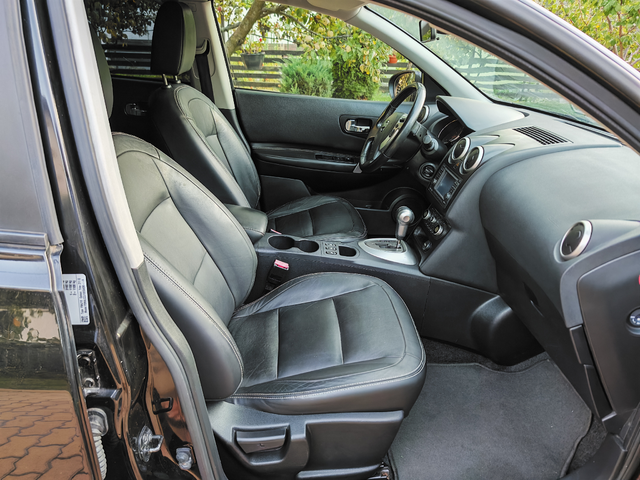 Nissan Qashqai 2.0 АВТОМАТ-КОЖА-НАВИГАЦИЯ-КАМЕРА - автомобили, коли, обяви за нови и употребявани 8