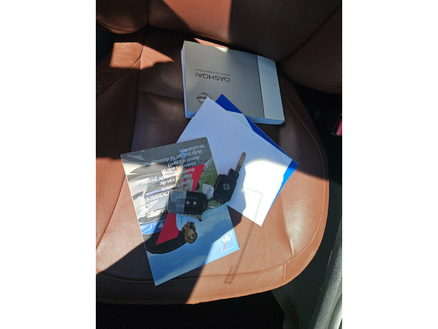 Nissan Qashqai 2.0i 4x4 - автомобили, коли, обяви за нови и употребявани 10