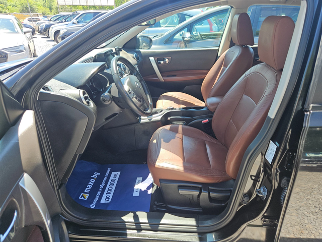 Nissan Qashqai 2.0i 4x4 - автомобили, коли, обяви за нови и употребявани 11