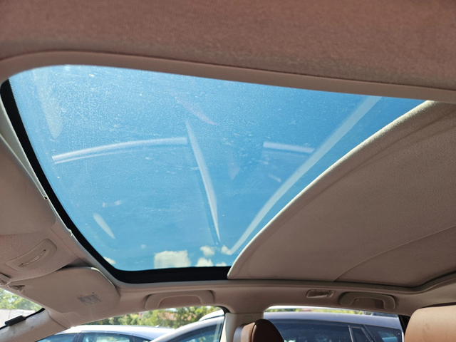 Nissan Qashqai 2.0i 4x4 - автомобили, коли, обяви за нови и употребявани 14