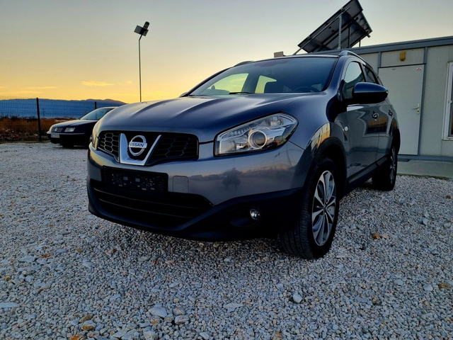 Nissan Qashqai + 2 Panorama, Navi 7mesten - автомобили, коли, обяви за нови и употребявани 1