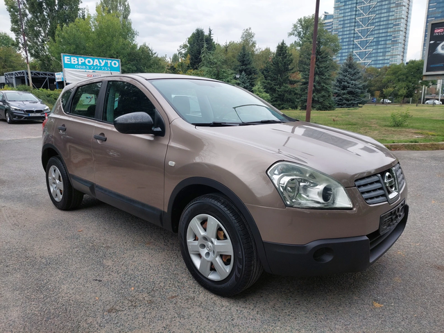 Nissan Qashqai 1, 6i 117ps - автомобили, коли, обяви за нови и употребявани 2